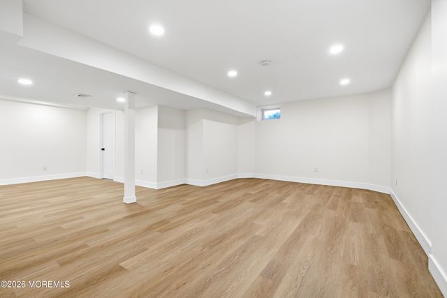 20 Overlook Drive, Jackson, NJ 08527