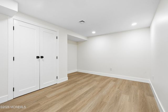 20 Overlook Drive, Jackson, NJ 08527