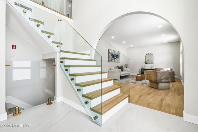 20 Overlook Drive, Jackson, NJ 08527