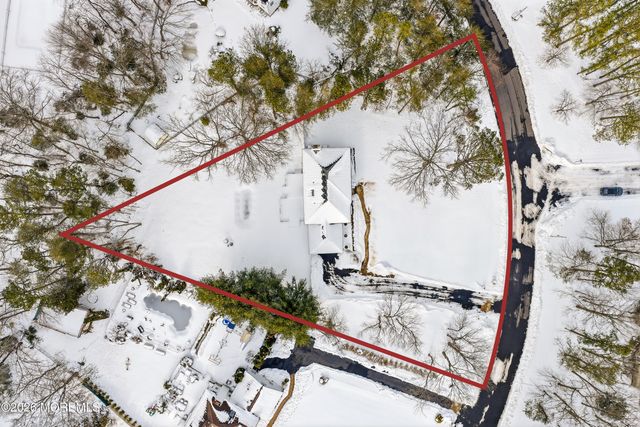 20 Overlook Drive, Jackson, NJ 08527