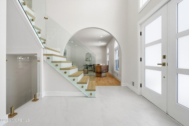 20 Overlook Drive, Jackson, NJ 08527