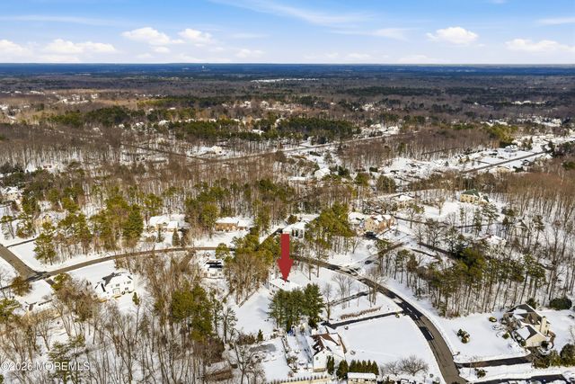 20 Overlook Drive, Jackson, NJ 08527