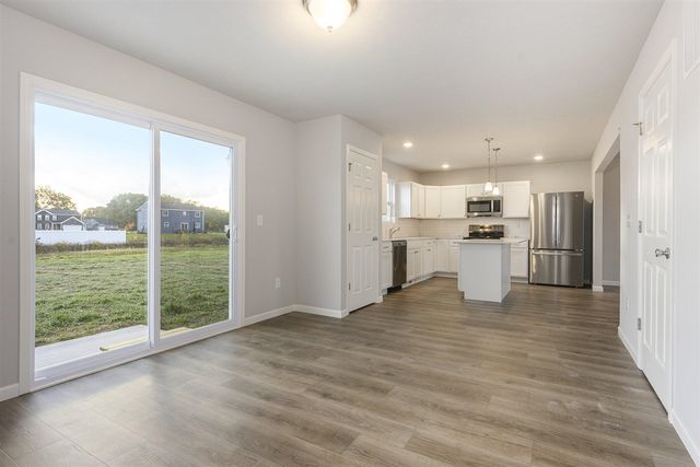 48265 Silver Oaks West, Mattawan, MI 49071