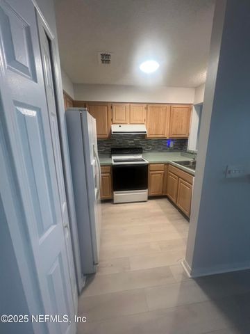 1535 SUMMER SANDS Drive, Neptune Beach, FL 32266