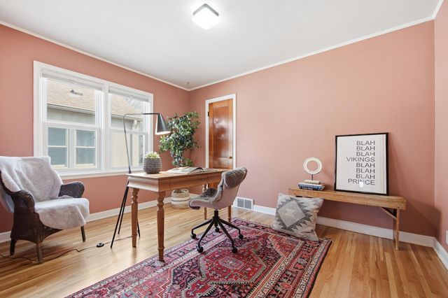 5256 37th Avenue S, Minneapolis, MN 55417