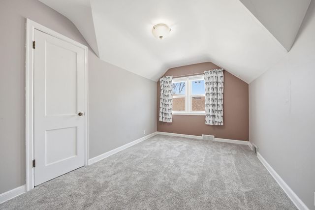 5256 37th Avenue S, Minneapolis, MN 55417