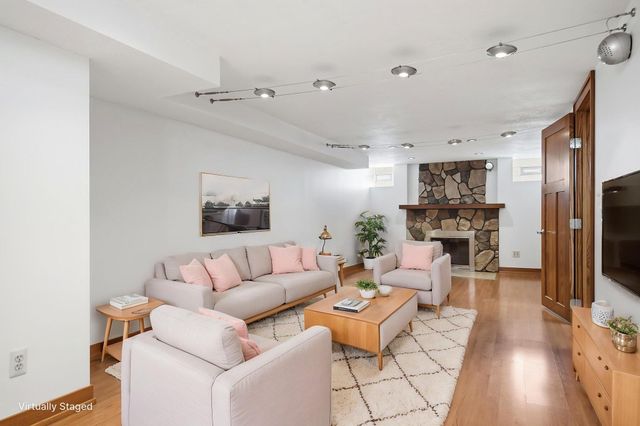 5256 37th Avenue S, Minneapolis, MN 55417