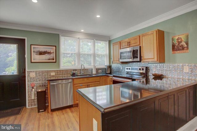 241 S POTOMAC ST, Hagerstown, MD 21740
