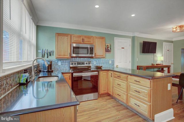 241 S POTOMAC ST, Hagerstown, MD 21740