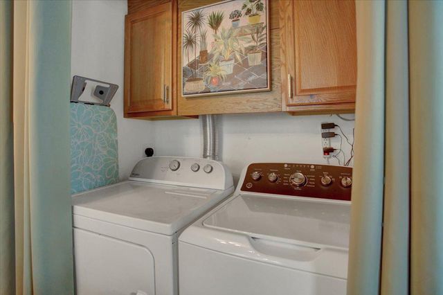 241 S POTOMAC ST, Hagerstown, MD 21740