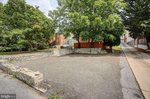 241 S POTOMAC ST, Hagerstown, MD 21740