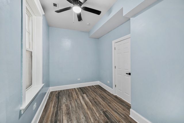 2433 S Harding Avenue, Chicago, IL 60623