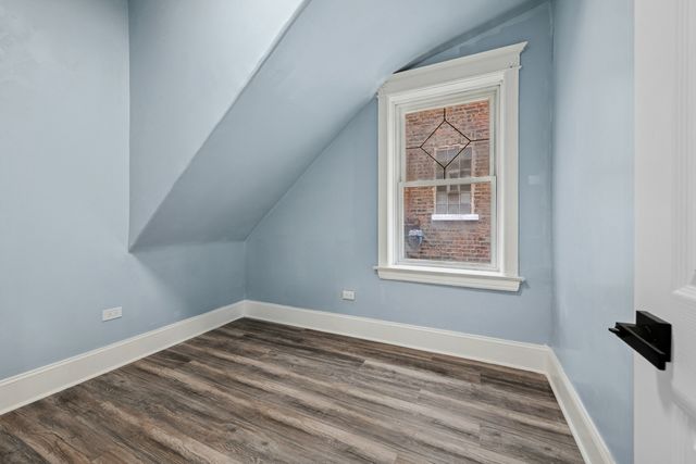 2433 S Harding Avenue, Chicago, IL 60623