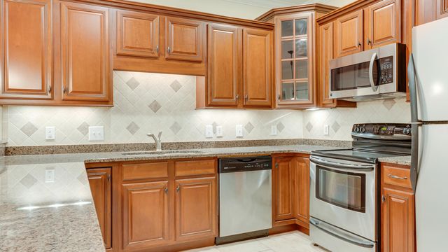 7685 Magnolia Leaf Lane, Chattanooga, TN 37421