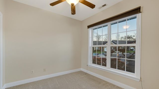 7685 Magnolia Leaf Lane, Chattanooga, TN 37421