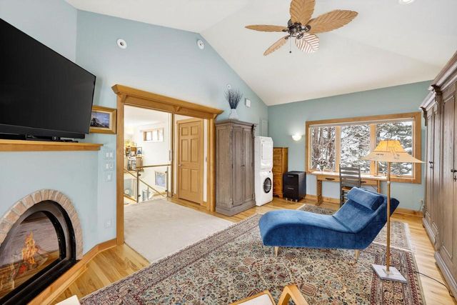 3800 Signature Drive, Middleton, WI 53562