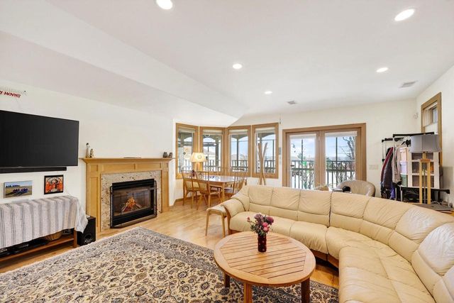 3800 Signature Drive, Middleton, WI 53562