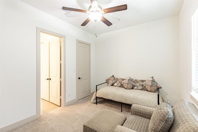 11705 Grandview Drive, Montgomery, TX 77356
