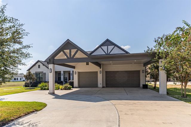 11705 Grandview Drive, Montgomery, TX 77356