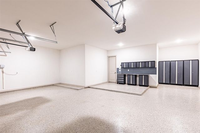 11705 Grandview Drive, Montgomery, TX 77356