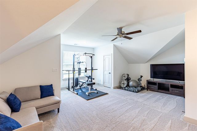 11705 Grandview Drive, Montgomery, TX 77356