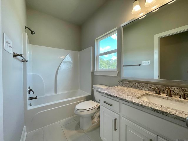 22846 Balsam Dr, Denham Springs, LA 70726