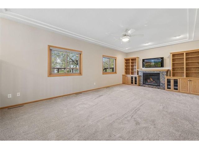 4416 Coachman Lane, Prior Lake, MN 55372