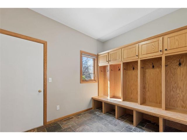 4416 Coachman Lane, Prior Lake, MN 55372