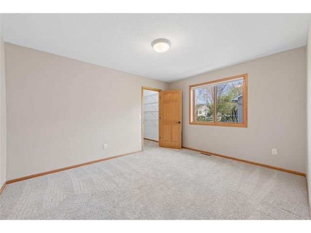 4416 Coachman Lane, Prior Lake, MN 55372