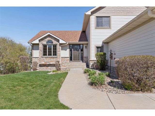 4416 Coachman Lane, Prior Lake, MN 55372