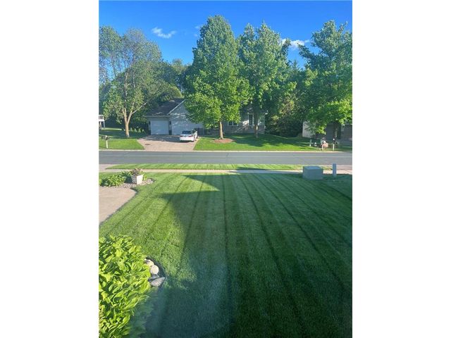 4416 Coachman Lane, Prior Lake, MN 55372