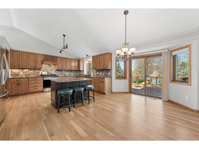 4416 Coachman Lane, Prior Lake, MN 55372