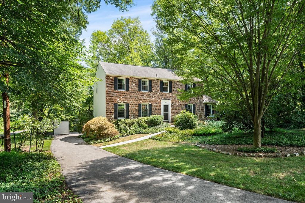 937 HUNT RD, Radnor, PA 19008