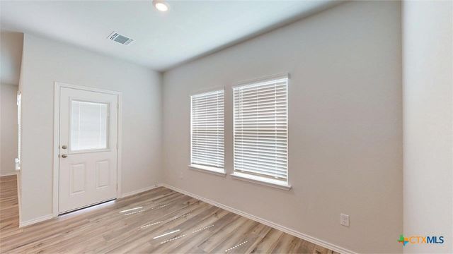 421 Hector Loop, Georgetown, TX 78626