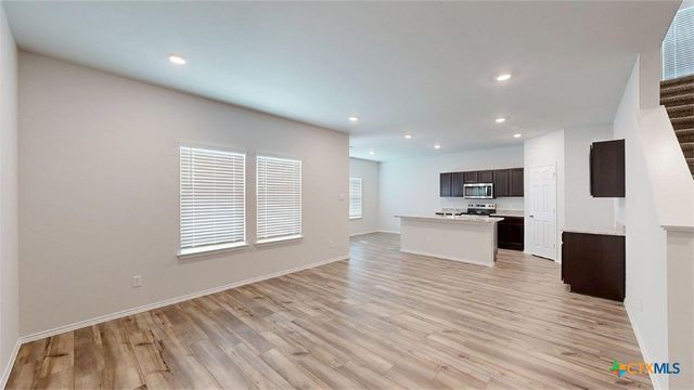421 Hector Loop, Georgetown, TX 78626