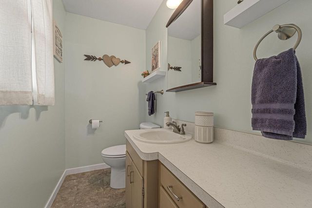 827 Fancher ROAD, Mount Pleasant, WI 53406