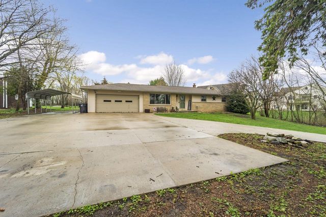 827 Fancher ROAD, Mount Pleasant, WI 53406