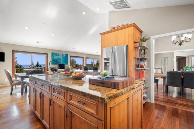 24101 Mountain Charlie Road, Los Gatos, CA 95033