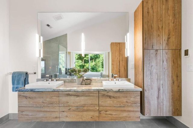 24101 Mountain Charlie Road, Los Gatos, CA 95033