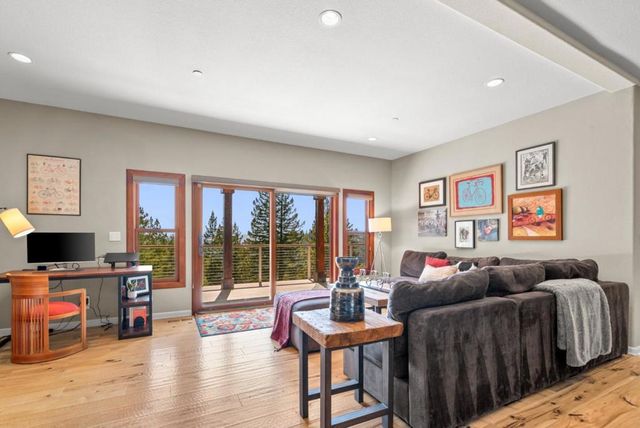 24101 Mountain Charlie Road, Los Gatos, CA 95033