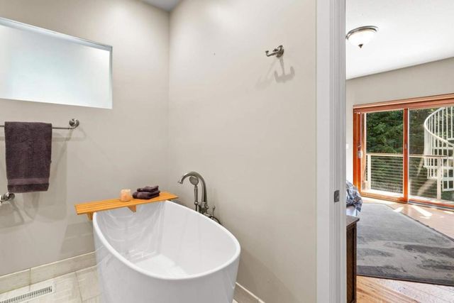 24101 Mountain Charlie Road, Los Gatos, CA 95033