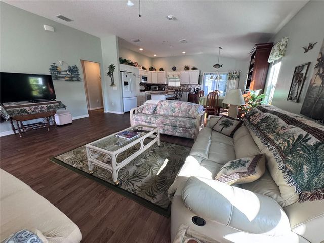 703 ROYAL PALM AVENUE, Lady Lake, FL 32159