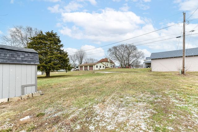 206 Pennsylvania Street, Shirley, IN 47384