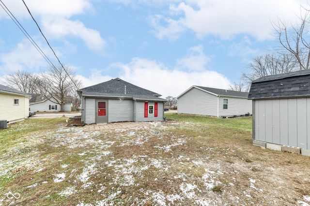 206 Pennsylvania Street, Shirley, IN 47384