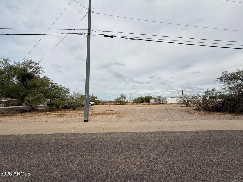 227 N PHOENIX Street 0, Florence, AZ 85132 — photo 2