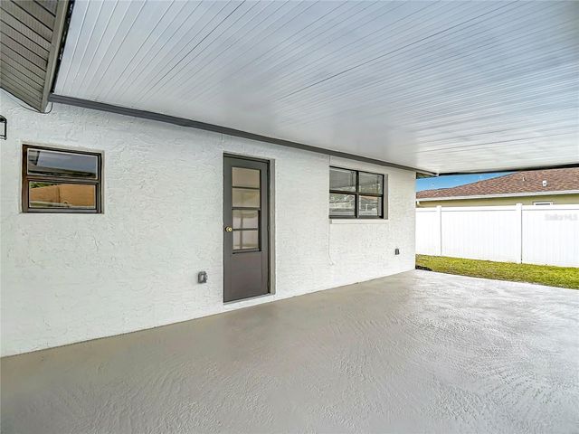 8635 GUM TREE AVENUE, New Port Richey, FL 34653