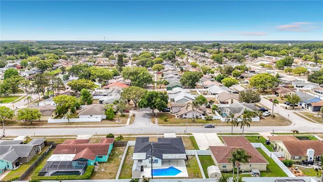 8635 GUM TREE AVENUE, New Port Richey, FL 34653