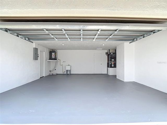 8635 GUM TREE AVENUE, New Port Richey, FL 34653