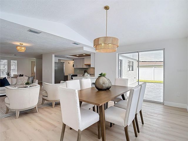 8635 GUM TREE AVENUE, New Port Richey, FL 34653