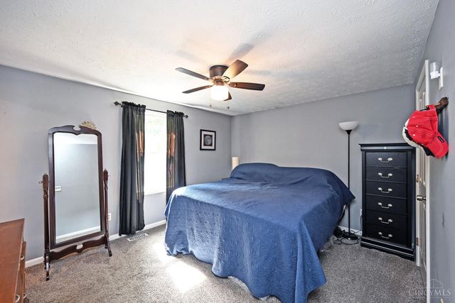82 Orchard Knoll Drive, Reading, OH 45215